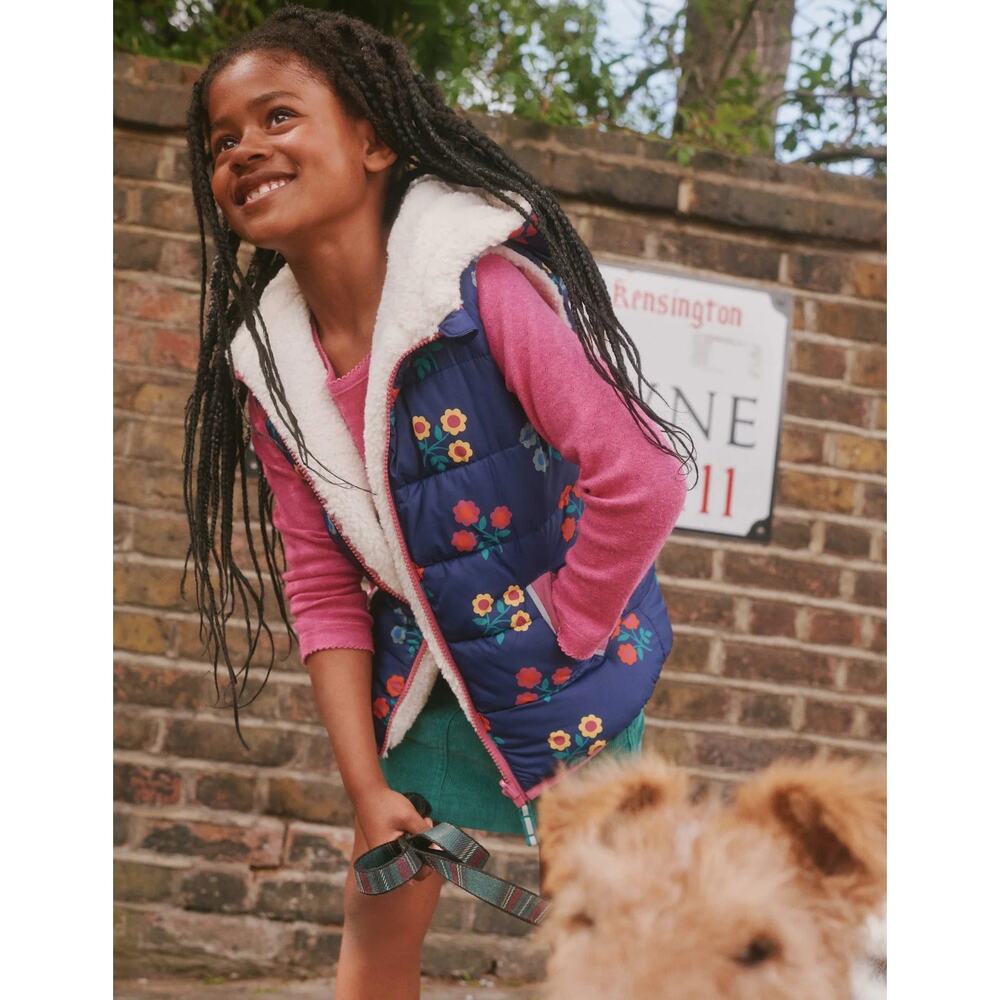 Mini Boden Borg Mix Reversible Hooded Gilet Vest College Navy Blue Flower 3-4Y